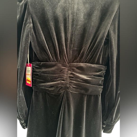 Vince Camuto Velvet Twist-Front Dress - Picture 8 of 11